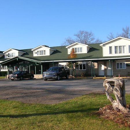 Camp Inn Lodge Oscoda Exteriér fotografie